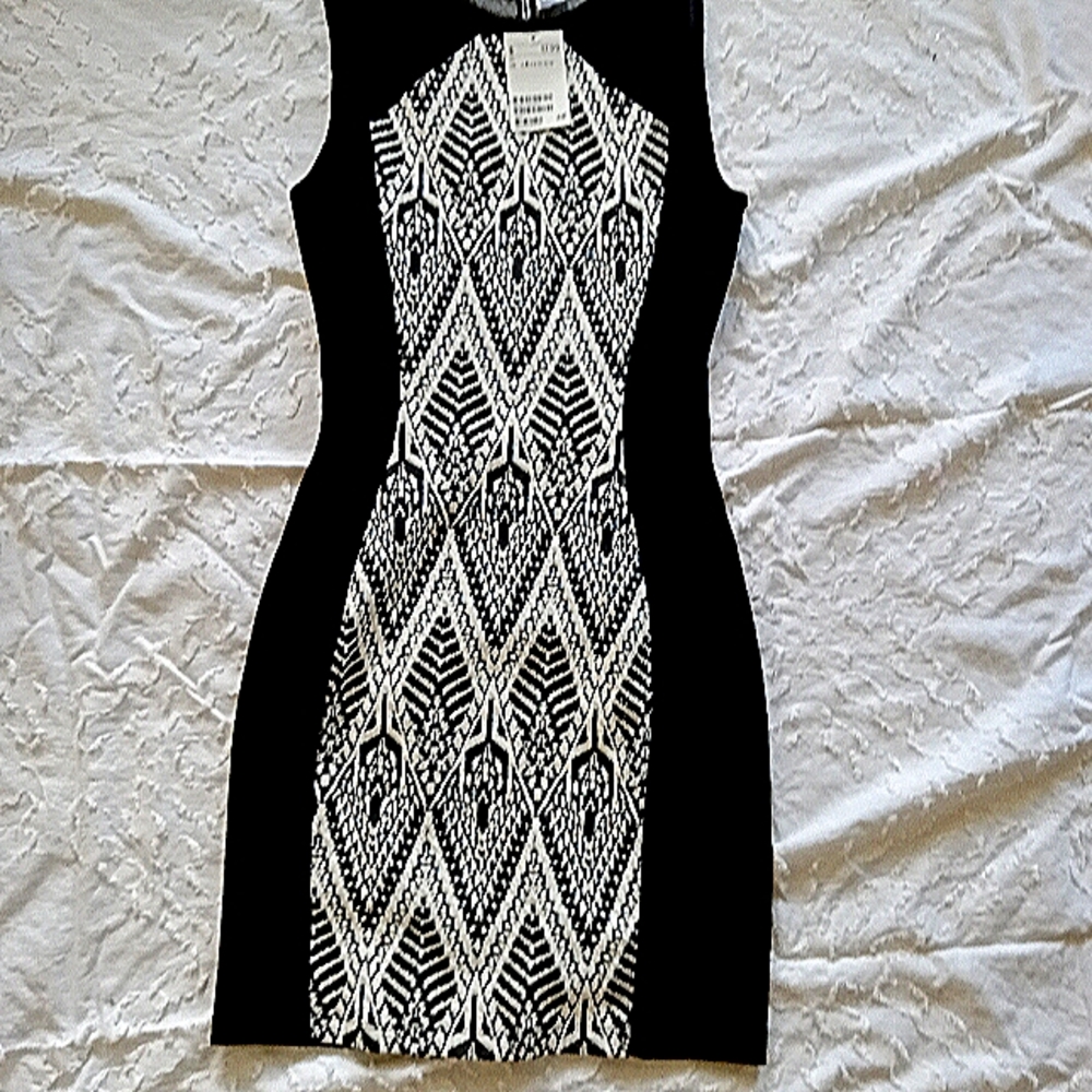 H&M formal / cocktail black dress sz 4 NWT